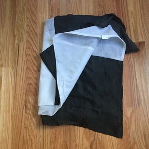 🌻Twin x-long bed skirt